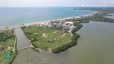 Vista aérea 360° del proyecto y entorno